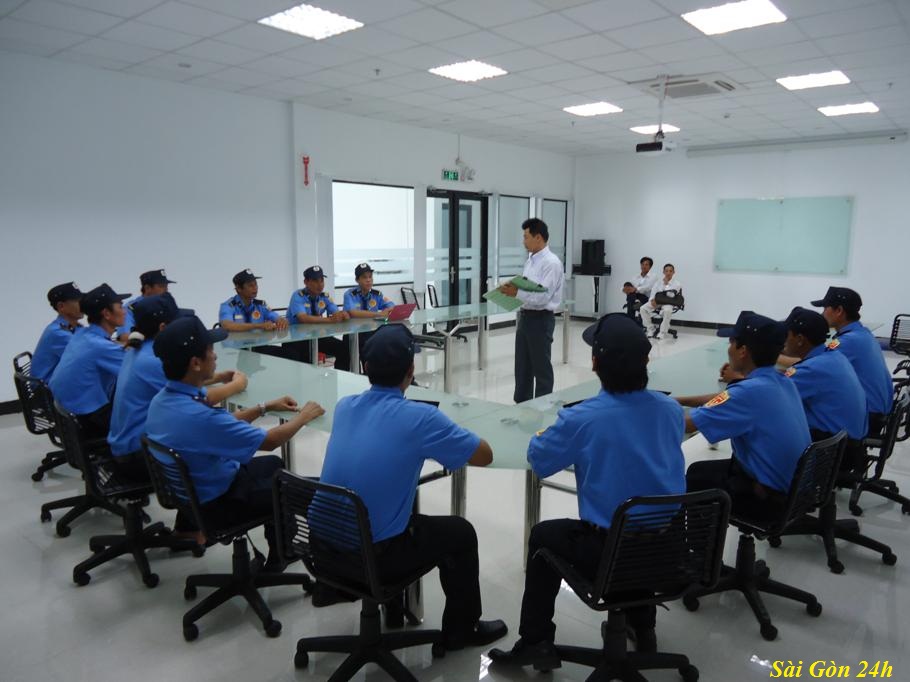 Dịch vụ bảo vệ tòa nhà văn phòng